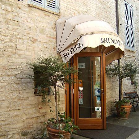 Hotel Palazzo Brunamonti Bevagna Exterior photo